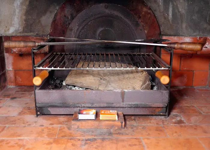 Valley Cruzinhas House With Fireplace & Bbq Apartment