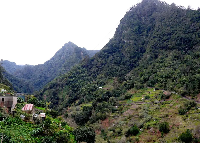 Valley Cruzinhas House With Fireplace & Bbq *